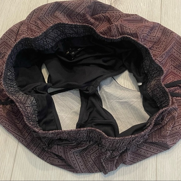 PRANA Running Shorts with Built In Briefs Size M - Picture 8 of 8